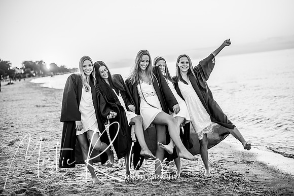 Senior Photographer